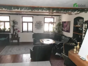 Prodej rodinného domu, Staré Hobzí, 536 m2