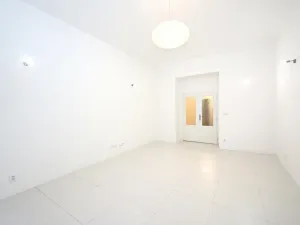 Pronájem bytu 3+1, Praha - Smíchov, Kroftova, 84 m2