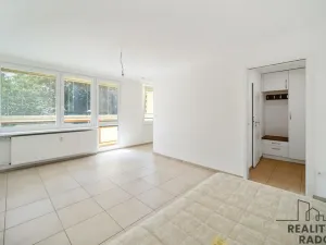 Pronájem bytu 1+kk, Pardubice, Jiráskova, 40 m2