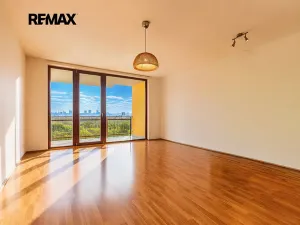 Prodej bytu 1+kk, Praha - Záběhlice, Na Slatince, 31 m2