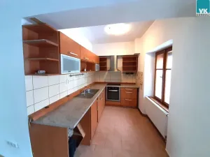 Pronájem bytu 2+kk, Litomyšl, Smetanovo náměstí, 69 m2