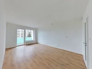 Pronájem bytu 1+kk, Třebíč, Družstevní, 28 m2