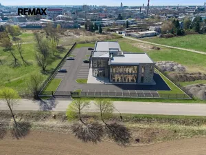 Prodej komerčního pozemku, Hradec Králové, 7896 m2