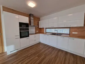 Pronájem bytu 2+kk, Plzeň, Pallova, 55 m2