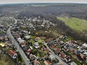 Prodej pozemku, Praha - Modřany, U jizby, 1481 m2