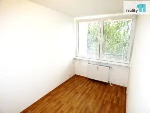 Pronájem bytu 2+kk, Praha - Karlín, Nekvasilova, 47 m2