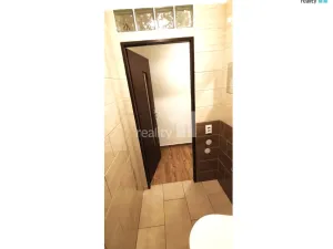 Pronájem bytu 2+kk, Praha - Karlín, Nekvasilova, 47 m2