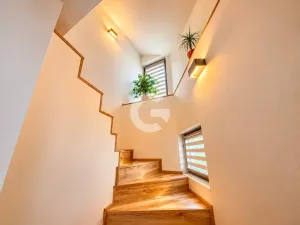 Prodej rodinného domu, Kostelec u Holešova, 180 m2