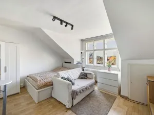 Pronájem bytu 1+kk, Praha - Kobylisy, Pakoměřická, 20 m2