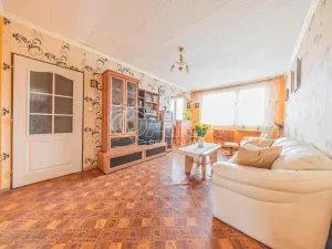 Prodej bytu 3+1, Kladno - Kročehlavy, Polská, 56 m2