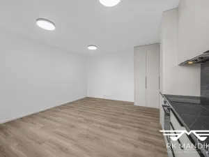 Pronájem bytu 1+kk, Praha - Hlubočepy, Divíškové, 33 m2