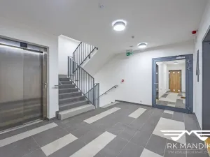 Pronájem bytu 1+kk, Praha - Hlubočepy, Divíškové, 33 m2