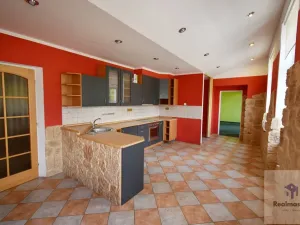 Pronájem bytu 3+1, Ústí nad Labem - Ústí nad Labem-centrum, Velká Hradební, 96 m2