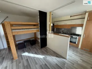 Pronájem bytu 1+kk, Humpolec, Palackého, 33 m2