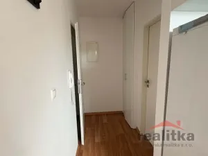 Pronájem bytu 1+1, Opava - Předměstí, Jaselská, 35 m2