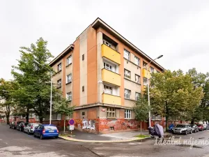 Pronájem bytu 2+kk, Praha - Vysočany, Prouzova, 52 m2
