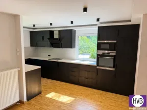Prodej rodinného domu, Mukařov, Ke Starému lisu, 270 m2