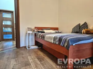 Prodej bytu 4+kk, Praha - Radotín, Na Krupičárně, 96 m2