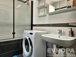 Prodej bytu 4+kk, Praha - Radotín, Na Krupičárně, 96 m2
