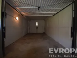 Pronájem garáže, Kolín - Kolín II, Březinova, 16 m2