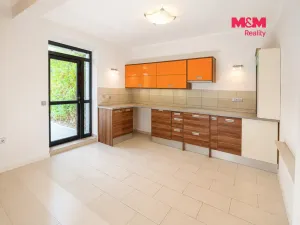 Pronájem rodinného domu, Praha - Hostivař, V nové čtvrti, 280 m2