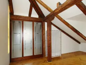 Pronájem atypického bytu, Praha - Smíchov, Viktora Huga, 164 m2