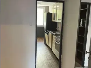 Pronájem bytu 2+kk, Praha - Troja, Krosenská, 45 m2