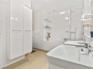 Prodej bytu 4+kk, Praha - Košíře, Pod Šmukýřkou, 109 m2