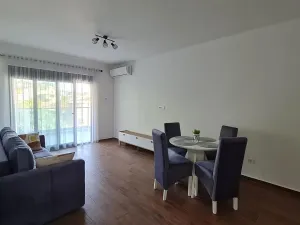 Prodej bytu 2+kk, Dobrá Voda, Černá Hora, 38 m2