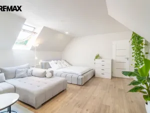Prodej rodinného domu, Praha - Královice, Ke Stupicím, 134 m2
