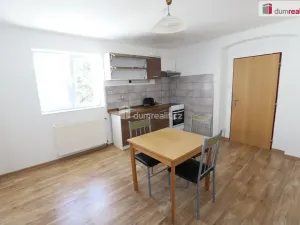 Pronájem bytu 2+1, Karlovy Vary - Počerny, 68 m2