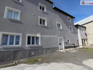 Pronájem bytu 2+1, Karlovy Vary - Počerny, 68 m2