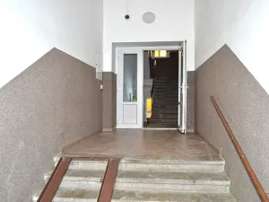 Pronájem bytu 2+kk, Pardubice - Zelené Předměstí, K Višňovce, 50 m2