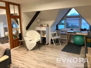 Pronájem bytu 3+1, Pardubice - Trnová, Jiřího Potůčka, 120 m2
