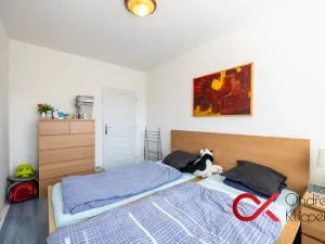 Pronájem bytu 2+kk, Praha, Dědinova, 45 m2