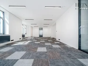 Pronájem kanceláře, Ostrava, náměstí Dr. E. Beneše, 62 m2