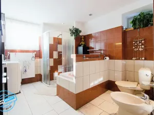 Prodej vícegeneračního domu, Staré Město, 144 m2