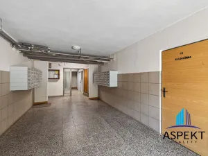 Prodej bytu 3+1, Pardubice - Studánka, Erno Košťála, 74 m2
