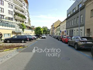 Pronájem garáže, Brno, Hrnčířská, 17 m2
