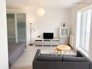 Prodej bytu 1+kk, Praha - Modřany, Pískařská, 38 m2