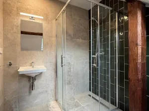 Pronájem atypického bytu, Osek, Tovární, 135 m2