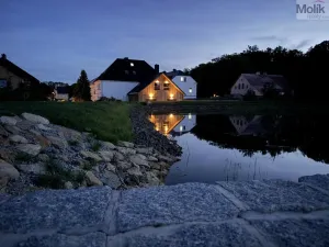 Pronájem atypického bytu, Osek, Tovární, 135 m2