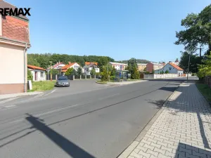 Prodej zahrady, Lom, 235 m2