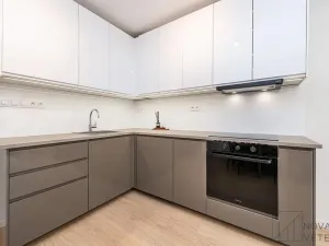 Prodej bytu 4+kk, Praha - Vršovice, Gruzínská, 79 m2