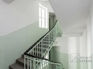 Prodej bytu 2+kk, Praha - Holešovice, Komunardů, 52 m2
