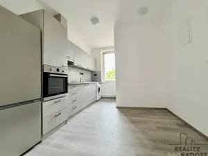 Pronájem bytu 1+1, Brno, Veslařská, 35 m2