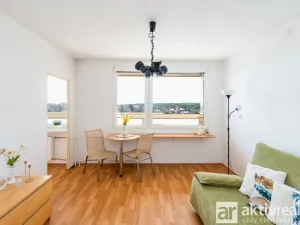 Pronájem bytu 1+kk, Kladno, Ústecká, 32 m2