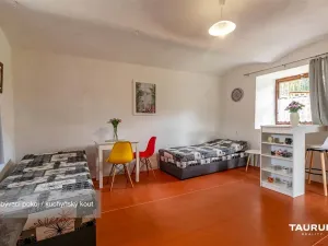 Prodej chalupy, Kolinec - Vlčkovice, 42 m2