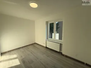 Pronájem bytu 3+1, Litvínov - Horní Litvínov, Ladova, 63 m2