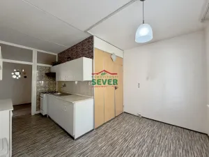 Prodej bytu 3+1, Jirkov, Vinařická, 60 m2